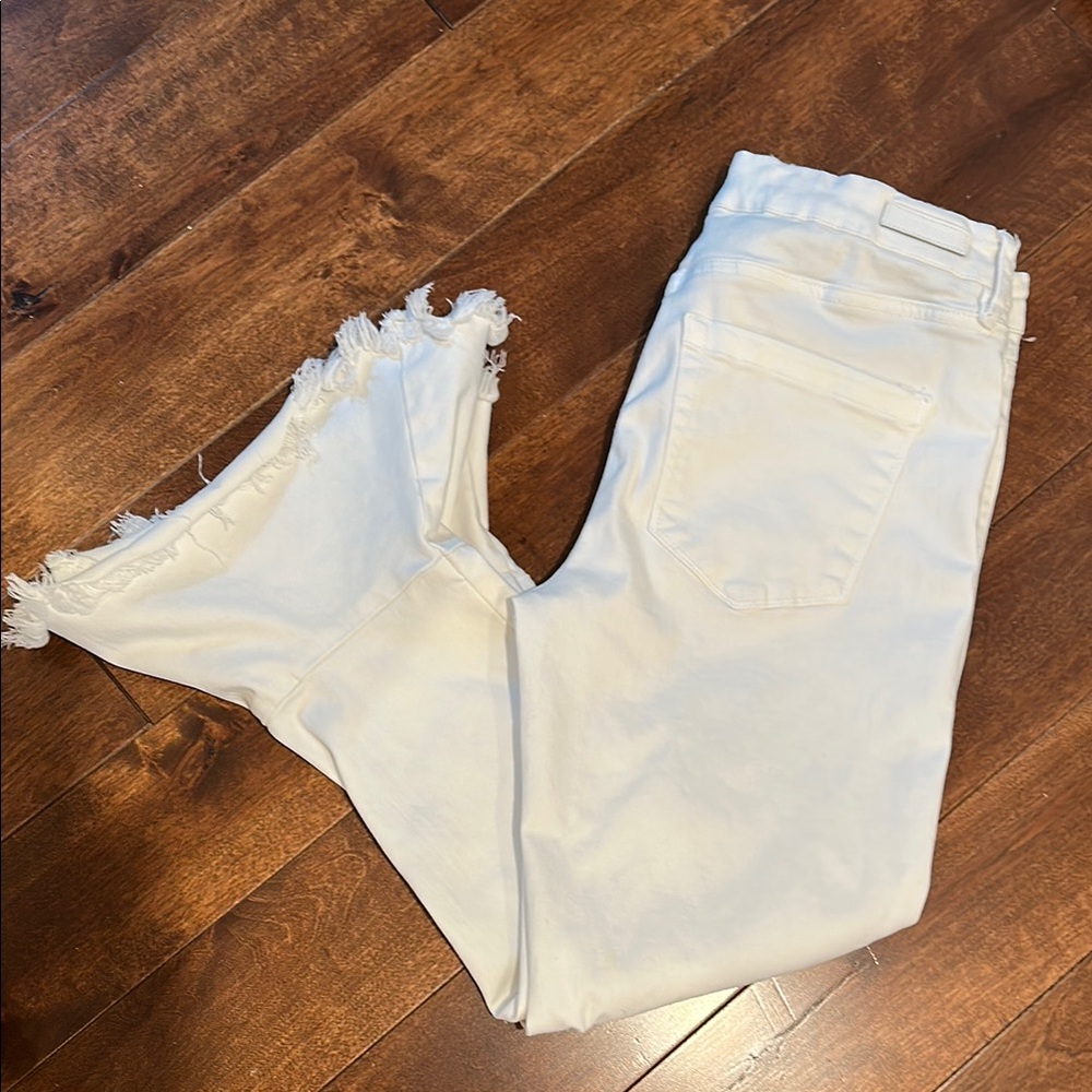 White Frayed Hem Jeans